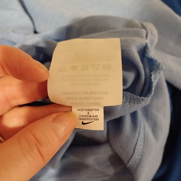 NEW Nike Dri-FIT Team Player Long Sleeve UV Football Shirt CW3539-448 Blue Sz S - Picture 8 of 8